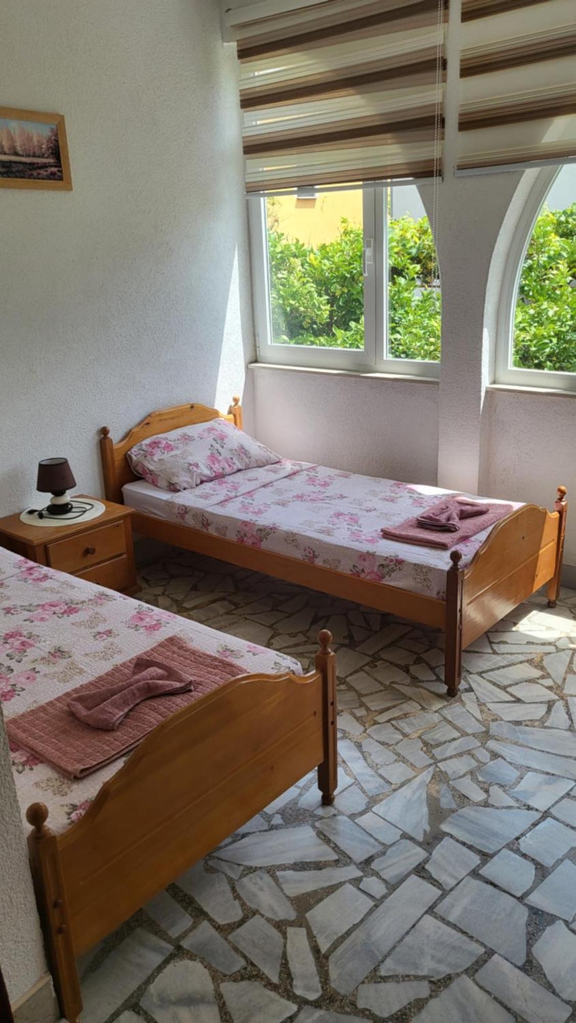 Apartments Alma Orebić Rom bilde