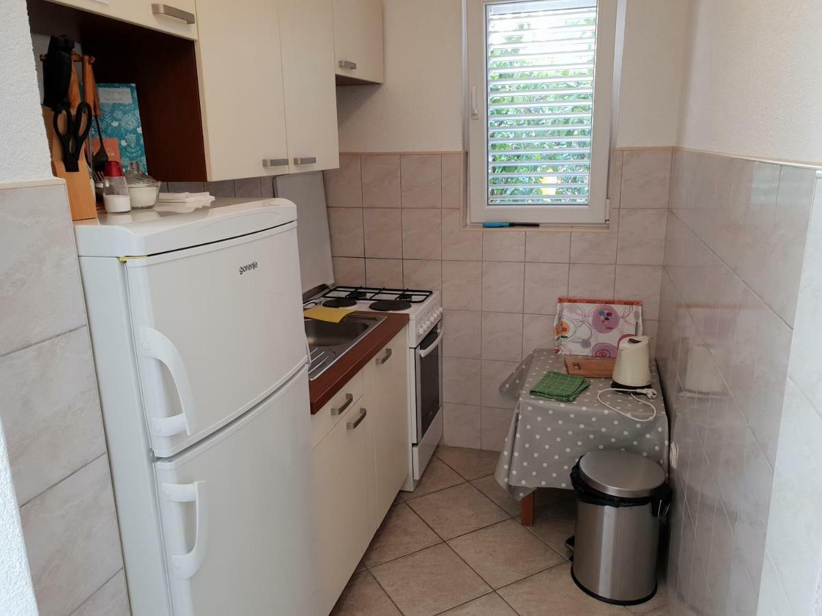 Apartments Alma Orebić Eksteriør bilde
